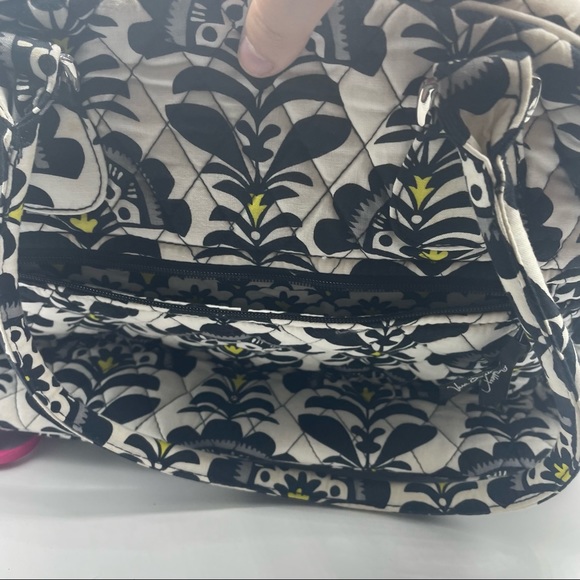 Vera Bradley night and day retired Pattern. Bag - Picture 3 of 6